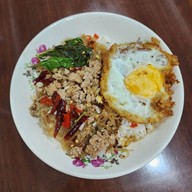 เมนูของร้าน ครัวนายโจ กระเพราพริกแห้ง ยำแซ่บ อาหารเซ็ท เมนูเฮลตี้