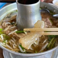 นายต้อง
