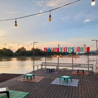 บรรยากาศ ตลาดน้ำสุขใจ