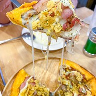 Mr. Pizza The Street รัชดา