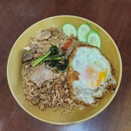 เมนูของร้าน ครัวนายโจ กระเพราพริกแห้ง ยำแซ่บ อาหารเซ็ท เมนูเฮลตี้