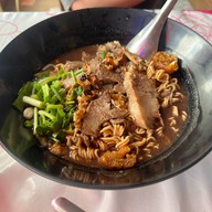 ก๋วยเตี๋ยวคุณยาย