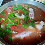 บ้านไร่น้ำอิง ร้านอาหารทะเลพื้นเมือง เพชรบุรี