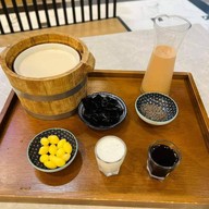 Man Fu Yuan Kitchen Samyan Mitrtown