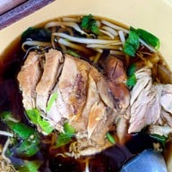 กินได้ ข้าวกับเตี๋ยว