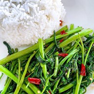 กินได้ ข้าวกับเตี๋ยว