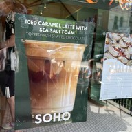 Bissel B. Bagels Elsternwick