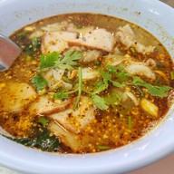 เมนูของร้าน เป็ดย่างนายตี๋