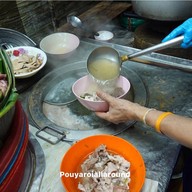 เกาเหลาเลือดหมูวงเวียนใหญ่