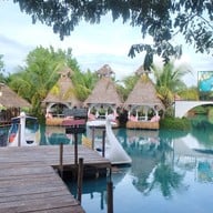 The Wild Swans Lake And Restaurant