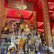 บรรยากาศ วัดพระเจ้าล้านทอง