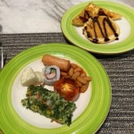 Wyndham Grand Yangon Hotel