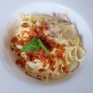 The Wild Swans Lake And Restaurant