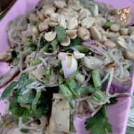 ส้มตำน้องฟาดินฮาลาล