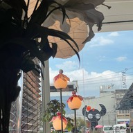 TWELVE° Café