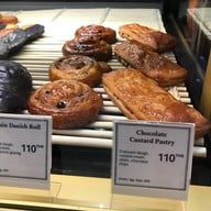 PAUL Central Embassy ชั้น 5