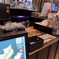 หน้าร้าน The Black Dragon ซีคอนสแควร์