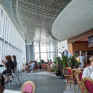 Cafe 100 By The Ritz Carlton