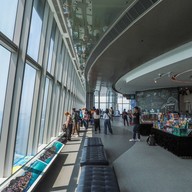 Cafe 100 By The Ritz Carlton