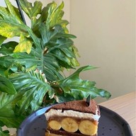 ลาพาซ คาเฟ่ (La Paz Cafe')  -