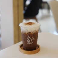 ลาพาซ คาเฟ่ (La Paz Cafe')  -