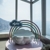 Cafe 100 By The Ritz Carlton