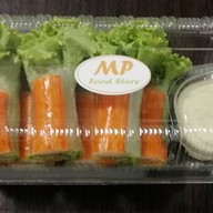 MP Food Story ขนมปังปิ้ง สลัดโรล ผลไม้ปอก ของทานเล่น น้ำชง