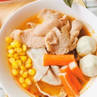 บ้านโมจิ บ้าบิ่น & เบเกอรี่ (การบินไทย ซ.12)