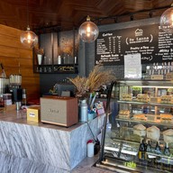 De Lanna Riverfront Café&Restaurant