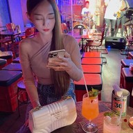ชงเจริญโอสด Crystal Park