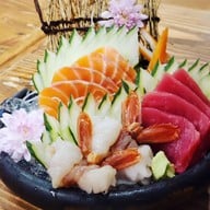 เมนูของร้าน Izakaya Rayong -