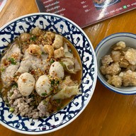 หมวยเล็ก ก๋วยเตี๋ยวต้มยำสมุย พุทธมณฑลสาย 4