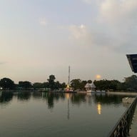 สวนสมเด็จพระศรีนครินทร์ นนทบุรี