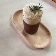 เมนูของร้าน โลวแคล คาเฟ่ เชียงราย