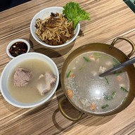 Old Street Bak Kut Teh MBK Center