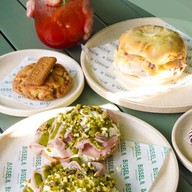 Bissel B. Bagels Elsternwick