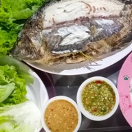 ร้านปลาเผาลุงต่อ สาขาถนนพระราม 4