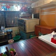 บรรยากาศ Pizza Lab -พิซซ่าแล็บ Camping Ground ถนน ประดิพัทธ์