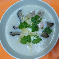 โจ๊กหลังศาลากลางพิษณุโลก -