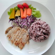 Healthy Eating เฮลตี้ ฮีตติ้ง (อาหารคลีน)เข้ามาตรงวาสนาหมูกะทะ ท่าอิฐ