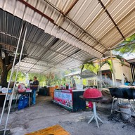 ร้านป้าสงวนส้มตำ