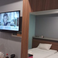 บีทู บุรีรัมย์ บูทิก แอนด์ บัดเจ็ต โฮเต็ล
