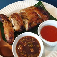 HOM CAFE (ร้านหอมคาเฟ่)