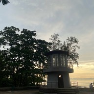 หาดนางทอง