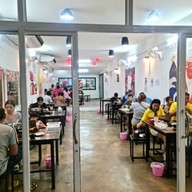 บรรยากาศ ชาบูชิลล์ Phangnga
