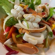 บักหำ ตำ ยำ แซ่บครัวไทยอีสานสาขา2