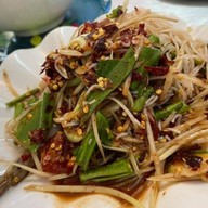 บักหำ ตำ ยำ แซ่บครัวไทยอีสานสาขา2