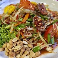 บักหำ ตำ ยำ แซ่บครัวไทยอีสานสาขา2