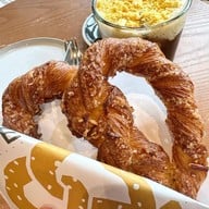 เมนูของร้าน RootsBKK 111 Praditmanutham