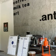 .ant cafe & mini gallery ด็อทแอนท์